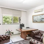 Villa Katina *